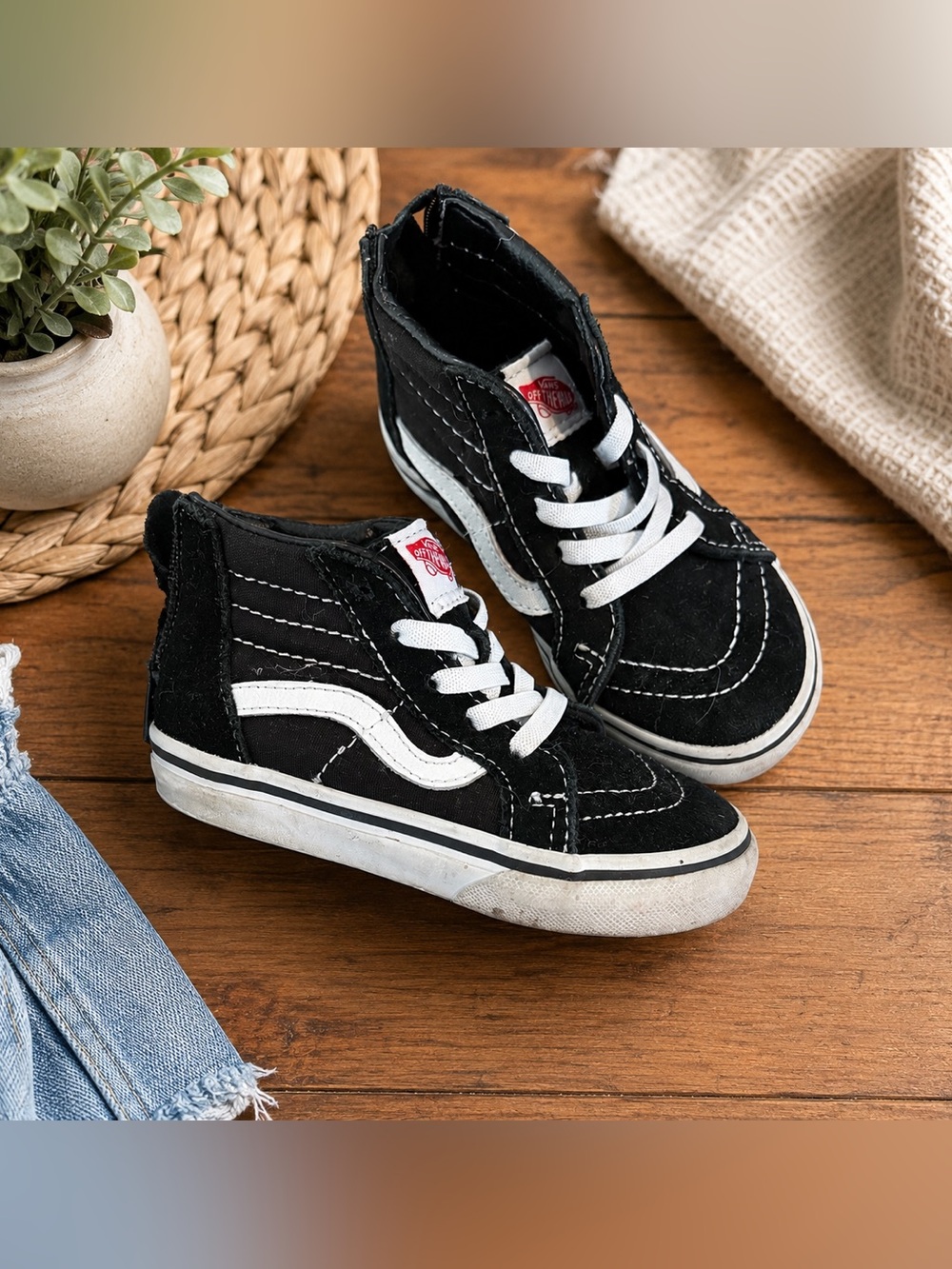 Vans Sk8-Hi Zip Black & White Toddler Sneakers | Size 7.5